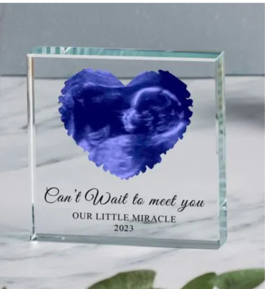 Heart baby scan glass frame token